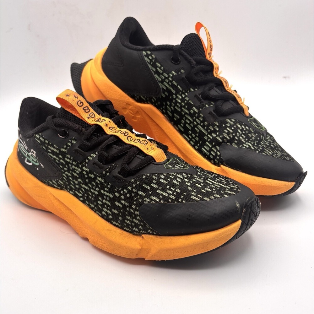 Under Armour Scramjet 3027396- 001 Boy US 4.5Y Running Shoes Black Blue Sneakers